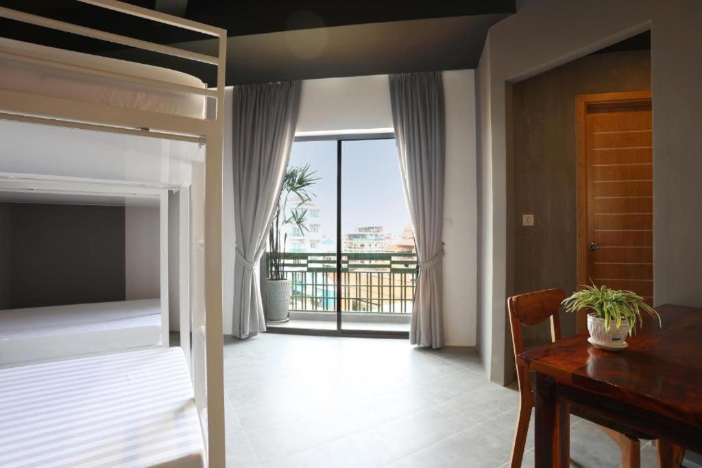 Sky Hotel Central Phnom Penh - Rooms & Apartments 外观 照片