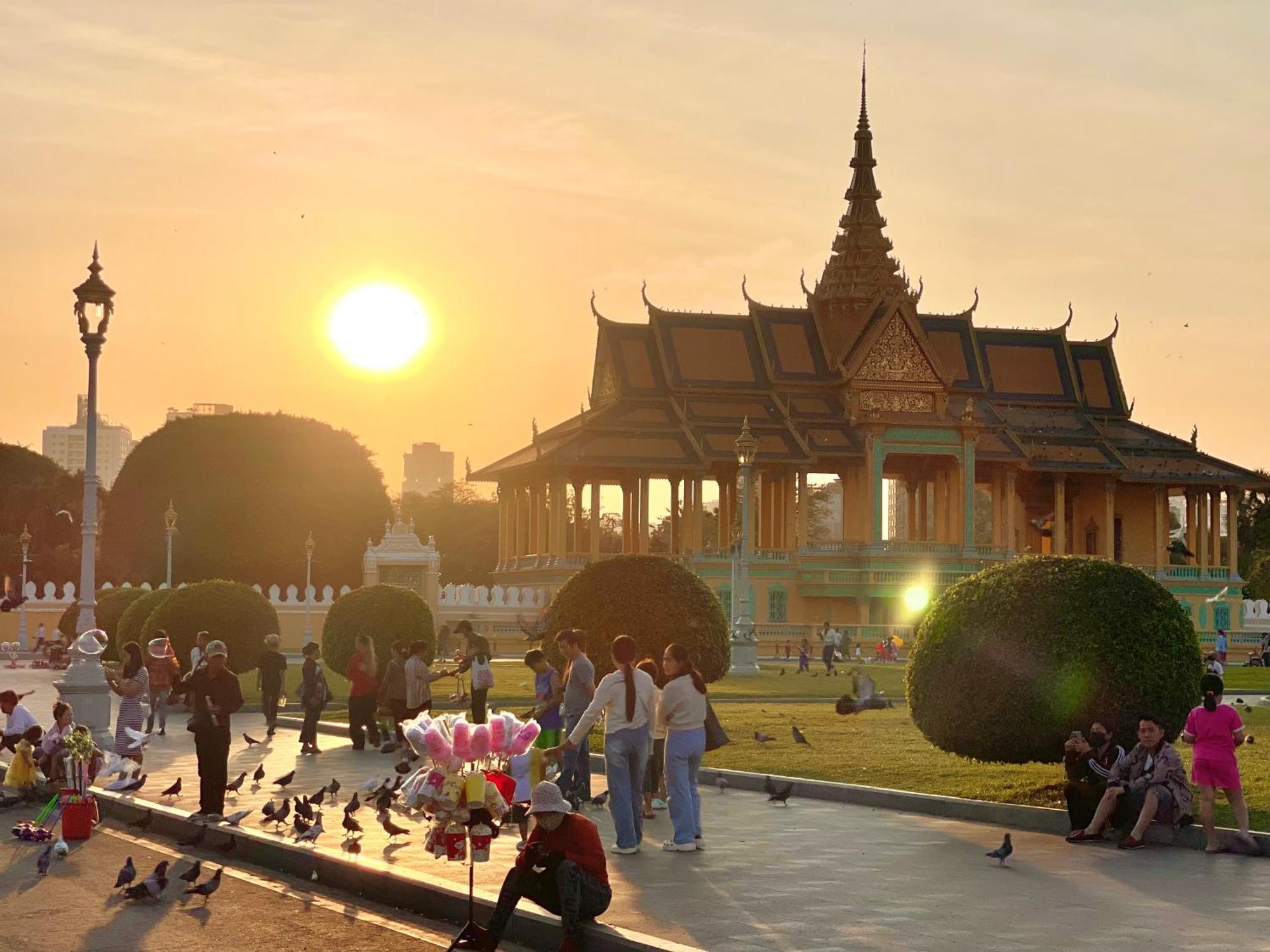 Sky Hotel Central Phnom Penh - Rooms & Apartments 外观 照片